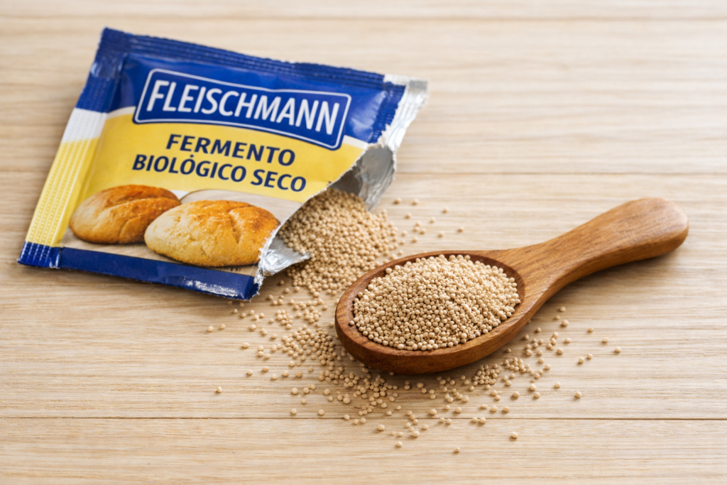 fermento-biologico-seco-1024x683 Fermento Biológico Seco, Fresco ou Químico: Qual usar em Cada Receita?
